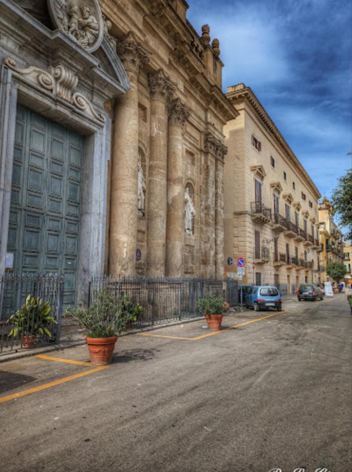 Bibi Rooms And Suite Palermo Exterior foto